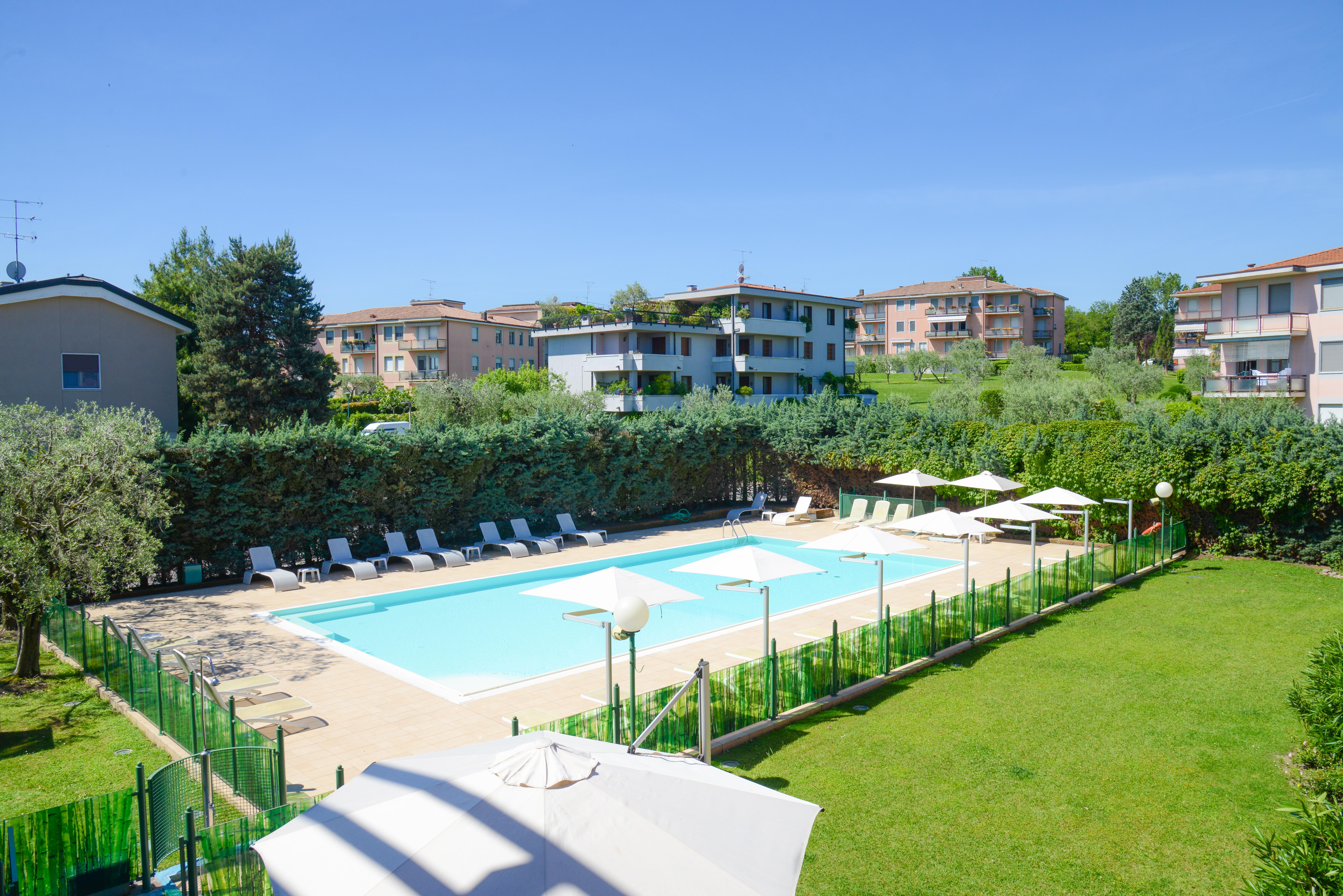 Hotel Oliveto Desenzano del Garda Exterior foto