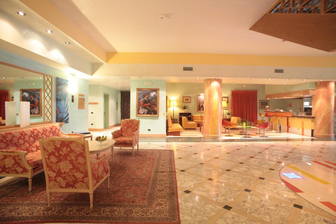 Hotel Oliveto Desenzano del Garda Exterior foto